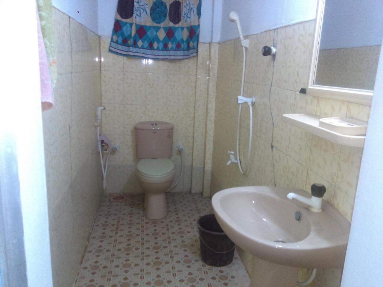 Kunam Beach Rest Inn Batticaloa Δωμάτιο φωτογραφία