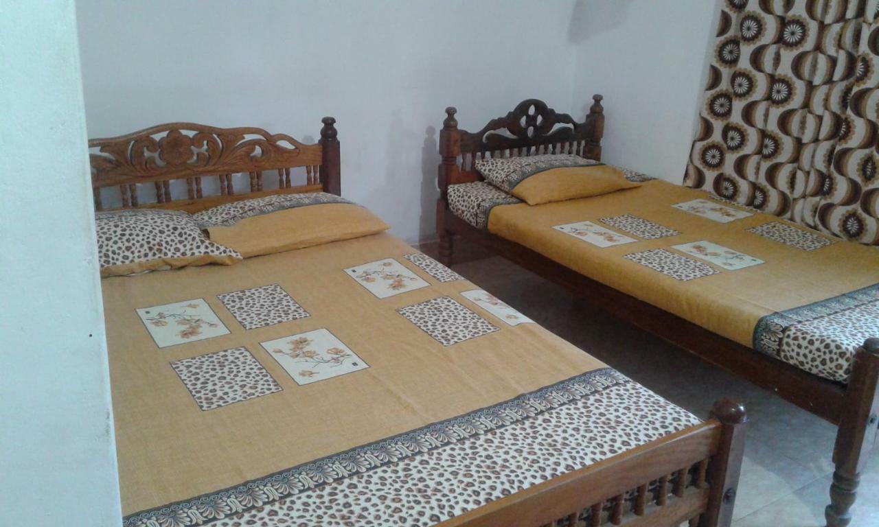 Kunam Beach Rest Inn Batticaloa Εξωτερικό φωτογραφία